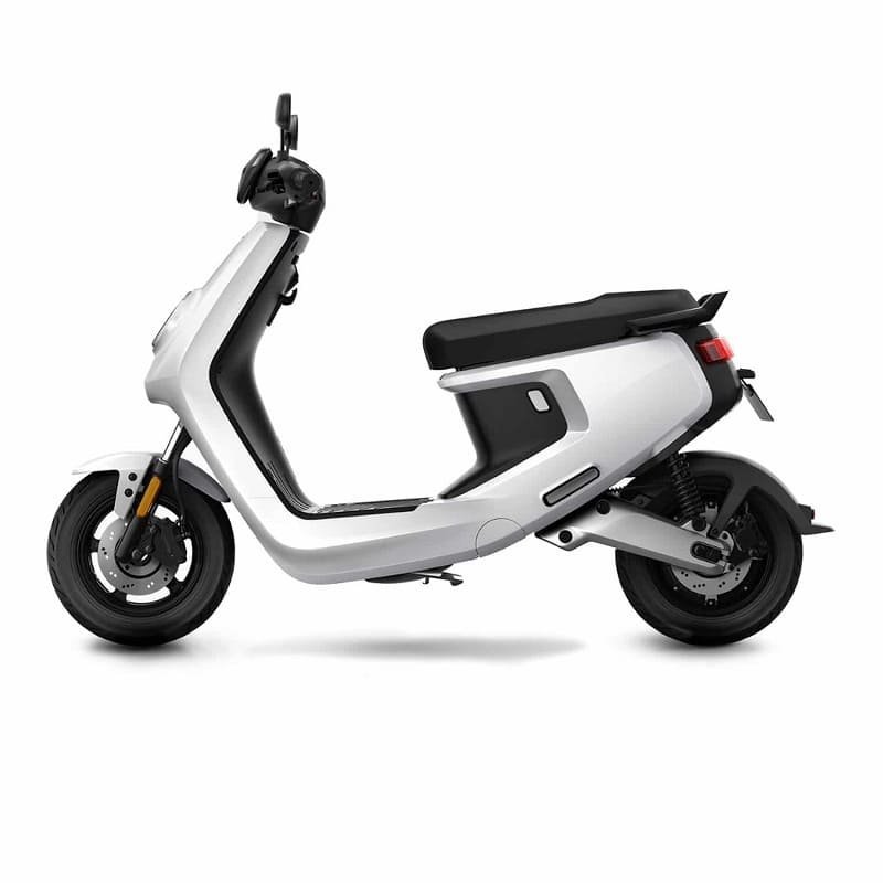 Scooter-Electrique-NIU-MQi-Sport-Blanc.jpg