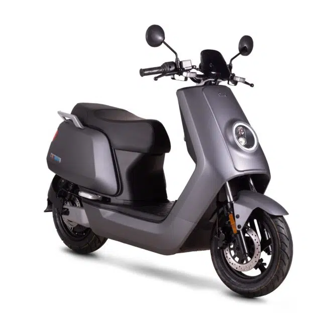 Scooter-Electrique-NIU-NQi-Sport-gris-mat.webp