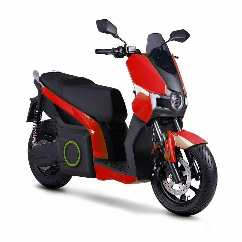 Scooter-Electrique-Silence-S01-Rouge.jpg