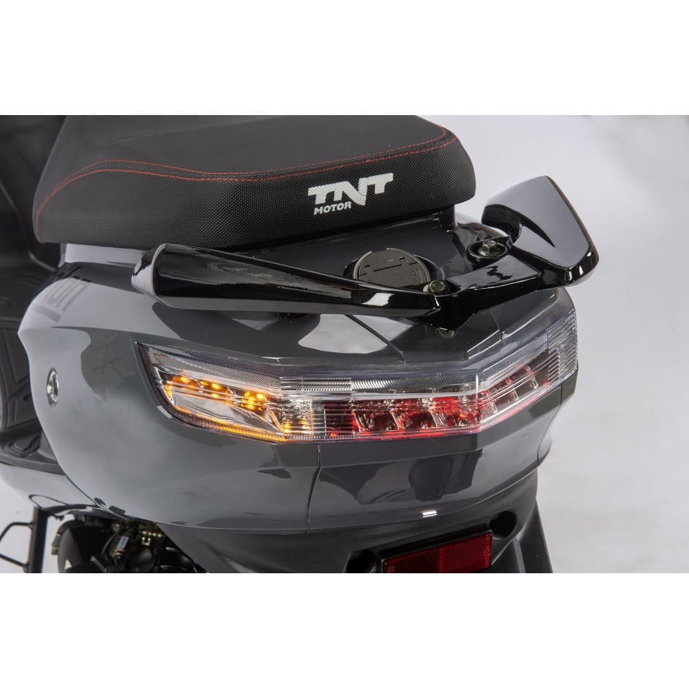 TNT-MOTOR-SCOOTER-BOSTON-12-EURO-5-4.jpg