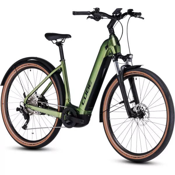 Velo-electrique-Cube-nuride-hybrid-pro-allroad-2023-cadre-ouvert-2.webp